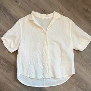 Uniqlo Linen White Button-Down Shirt